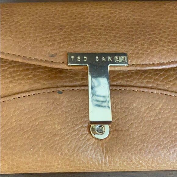 Ted Baker wallet - Picture 5 of 9